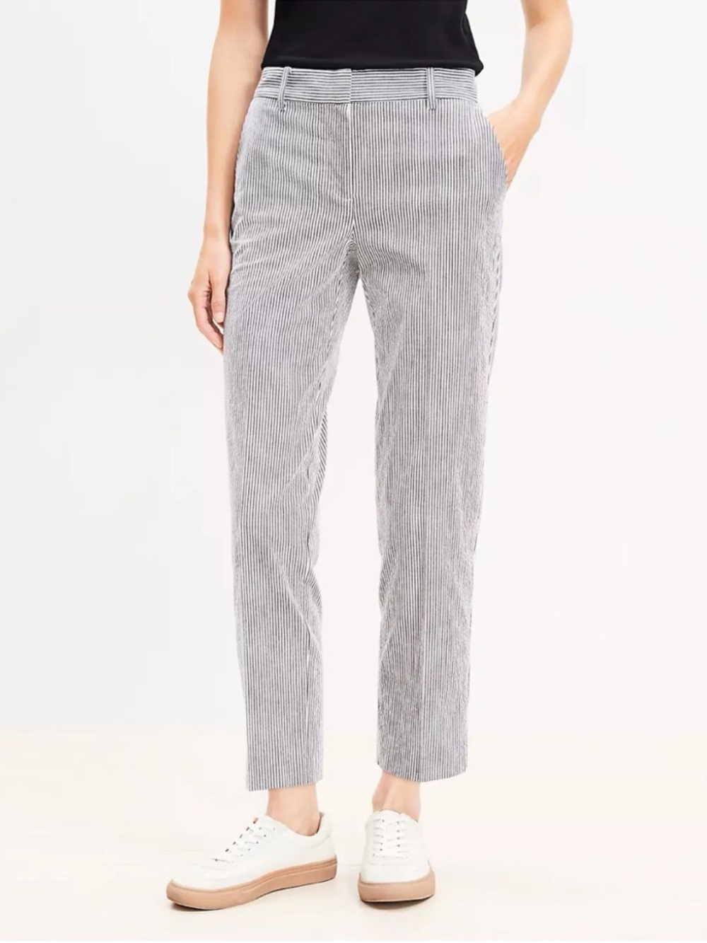 NEW LOFT Riviera Slim Pants in Seersucker Stripe Size 8 Petite
